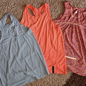 Athleta Tank Top Bundle LOT Size Medium And Large